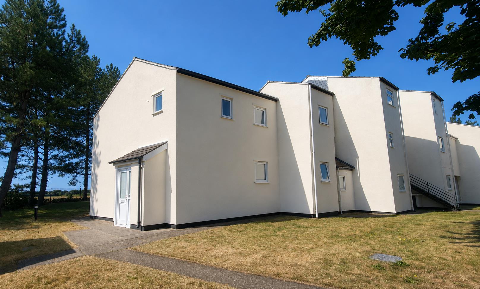 98 Glan Gors, Harlech